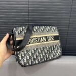 DIOR Embroidered shoulder crossbody bag - Image 8