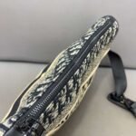 DIOR Embroidered shoulder crossbody bag - Image 6