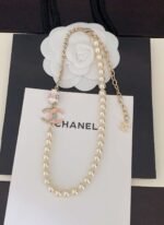 Chanel latest pearl necklace - Image 3