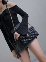 YSL BAG Envelope_Caviar Grain Envelope