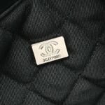 CHANEL pearl chain bag - Image 3