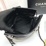 CHANEL pearl chain bag - Image 2