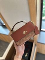 COACH new bag - Image 6