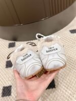 miumiu&NB Co-branded genuine leather upper and cashmere lining shoes Premium version - Image 16
