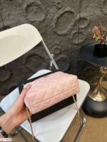 CHANEL bag - Image 3