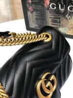 GUCCI Wave patterned chain bag - Image 7