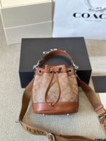 Coach Bucket Bag  Calfskin leather - Image 6