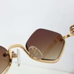 GUCCI High quality sunglasses, 1:1 replica on the official website - Image 3