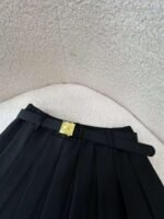 MIUMIU new short skirt - Image 5