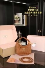 MIUMIU Underarm bag shoulder bag - Image 2