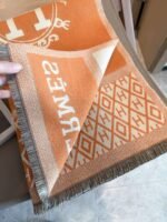 Burberry scarf - Image 13