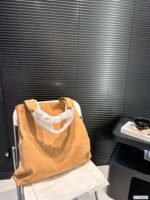 miumiu bag Tote Bag - Image 14