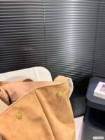 miumiu bag Tote Bag - Image 11