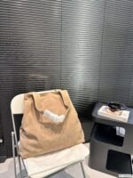 miumiu bag Tote Bag - Image 5