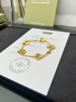 Van Cleef & Arpelsvca gold laser five-flower bracelet