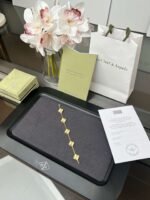 Van Cleef & Arpelsvca gold laser five-flower bracelet - Image 6