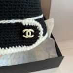Chanel winter wool hat - Image 12