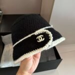 Chanel winter wool hat - Image 9