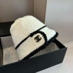 Chanel winter wool hat - Image 3