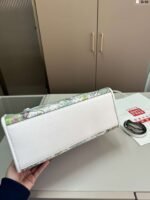 GUCCI Tote Bag - Image 9