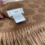 CELINE 100% cashmere scarf Official website version - Image 8