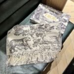 DIOR 59% cashmere, 41% wool   Christian Dior scarf - Image 19