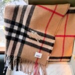 Burberry scarf 35x180cm - Image 2