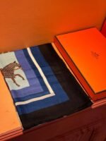 Hermès cashmere scarf 100% selected pure cashmere Official website 1:1 version, high-end scarf 110X200CM - Image 7