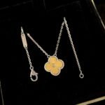 Van Cleef & Arpels Champagne gold four-leaf clover necklace - Image 6