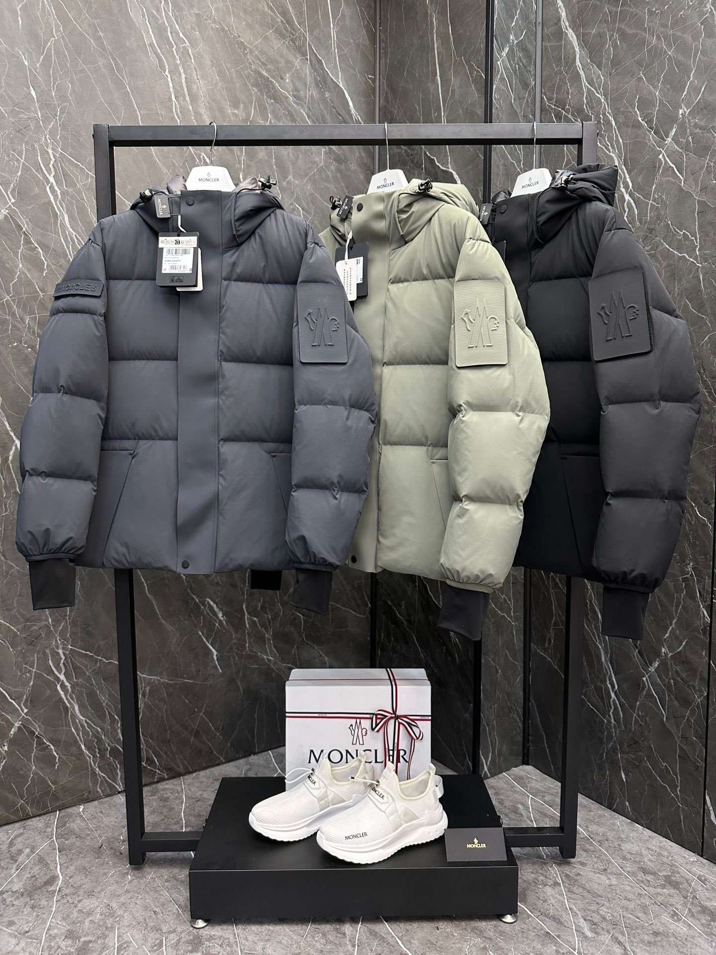 i1729684993_1785_1.jpg Moncler Men’s autumn and winter down jacket - Image 1