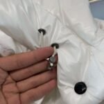 Moncler Solid color hooded short warm down jacket - Image 8