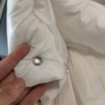 Moncler Solid color hooded short warm down jacket - Image 5