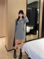 Moncler New autumn and winter hat print logo embellished dress