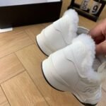 Chanel autumn and winter plus velvet casual shoes - Image 4