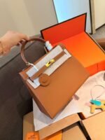 Hermès bag first layer cowhide material 25x19cm - Image 14