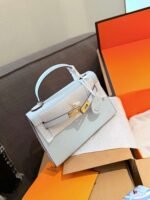 Hermès bag first layer cowhide material 25x19cm - Image 13