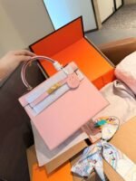 Hermès bag first layer cowhide material 25x19cm - Image 11