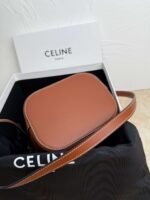 Celine Small Smooth Cowhide Leather Handbag Cowhide Material Premium Edition Bag Size: 16x19x12cm - Image 13