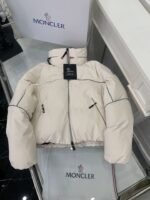 Moncler New Autumn and Winter Klais Women’s Stand Collar Short Down Jacket Reflective down jacket - Image 14