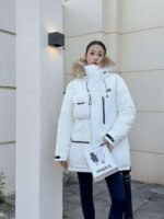 NewBalance Medium to long down jacket