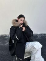 NewBalance Medium to long down jacket - Image 11