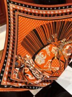 Hermès double-sided cashmere square scarf  Premium 140x140cm - Image 3