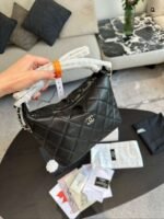 Chanel Handbag 18cm - Image 12