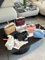 Chanel Handbag 18cm - Image 9