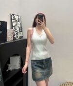 Chanel 2025 Early Spring Series 1:1 High-end Vest Contrast Color Blocking Craft - Image 11