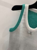 Chanel 2025 Early Spring Series 1:1 High-end Vest Contrast Color Blocking Craft - Image 9