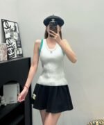 Chanel 2025 Early Spring Series 1:1 High-end Vest Contrast Color Blocking Craft - Image 6