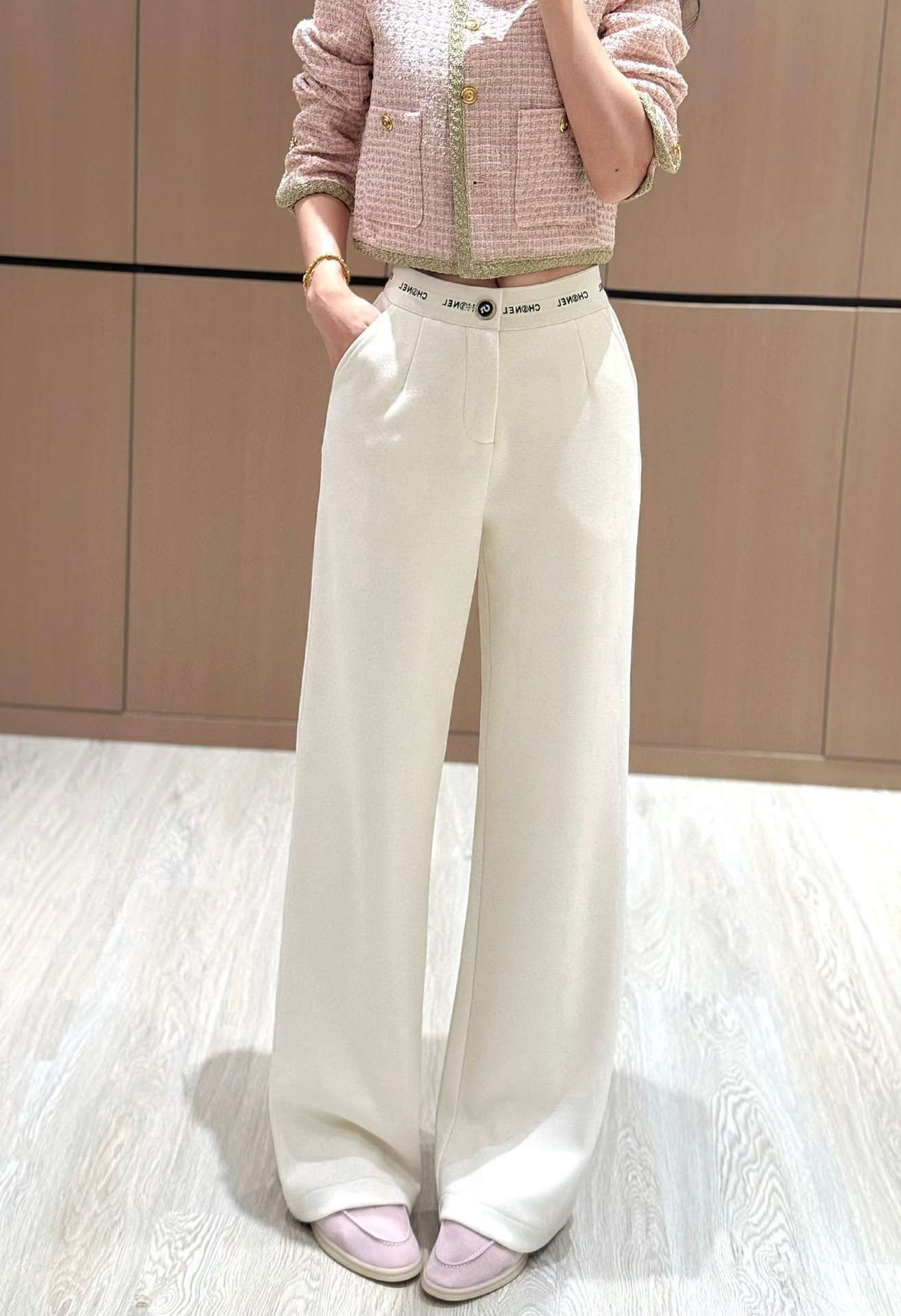 i1736081932340_3332_0_0.jpg Chanel new casual pants original quality - Image 1