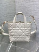 DIOR Toujours vertical series small soft cowhide material high-end version size: 16x12x18cm - Image 9