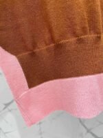 miumiu Early Spring Series Two-piece Contrast Color Knitted Short Sleeve - Image 4